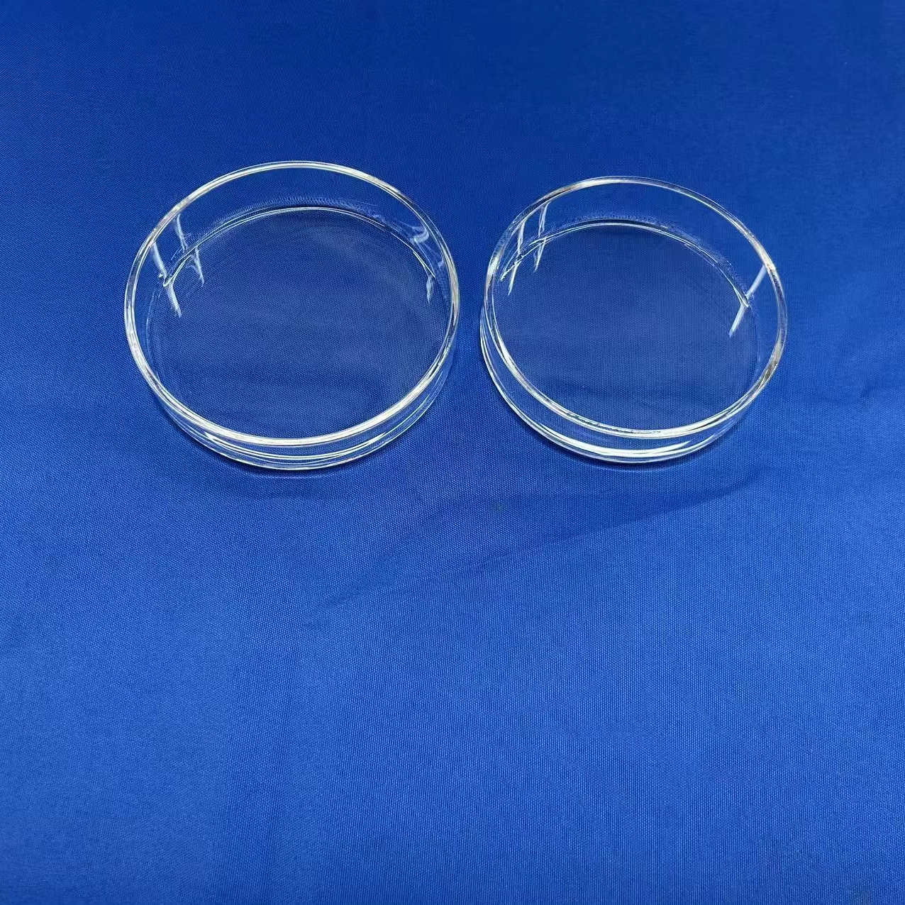 Factory Customized High-purity Quartz Glass Petri Dishes with Lids, for Laboratory, Medical Equipment, Etc.