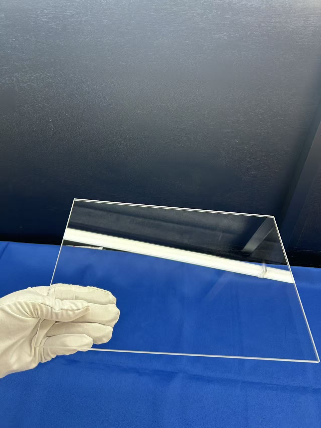 Custom Polished  Purity Transparent Square  Quartz Glass  Clear Plate 4mm Thick for Optical Instruments Provide  Welding Cutting