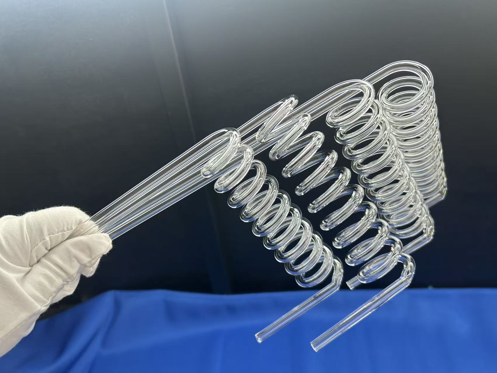 Clear Quartz Spiral Tube for Optics Laboratory Use with Moulding and Bending Services