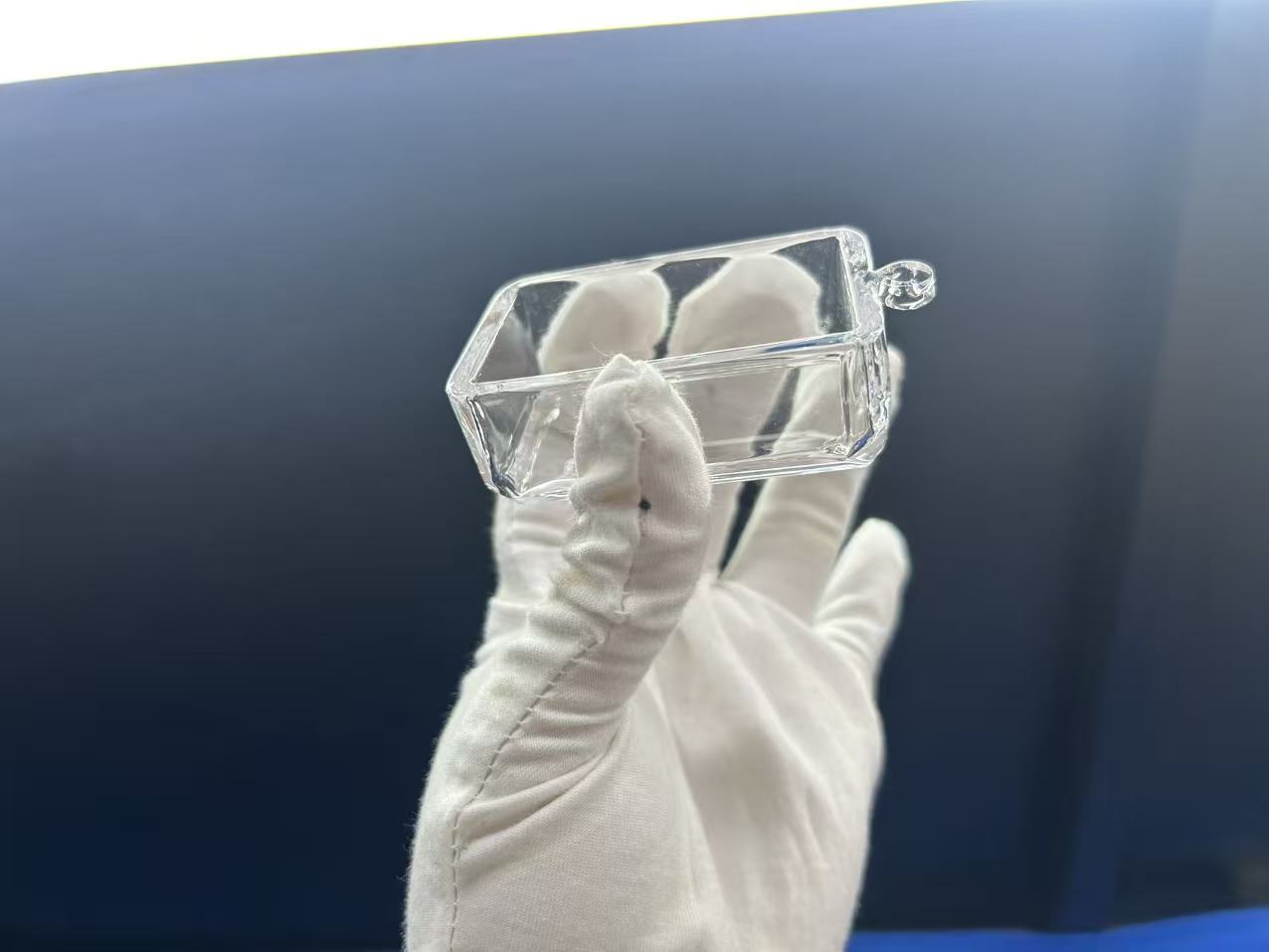 Quartz Tank