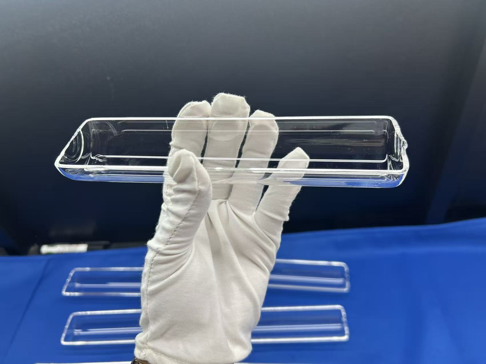 Customized Clear Fused Silica Quartz Boat Polished Clear Quartz Wafer Carrier