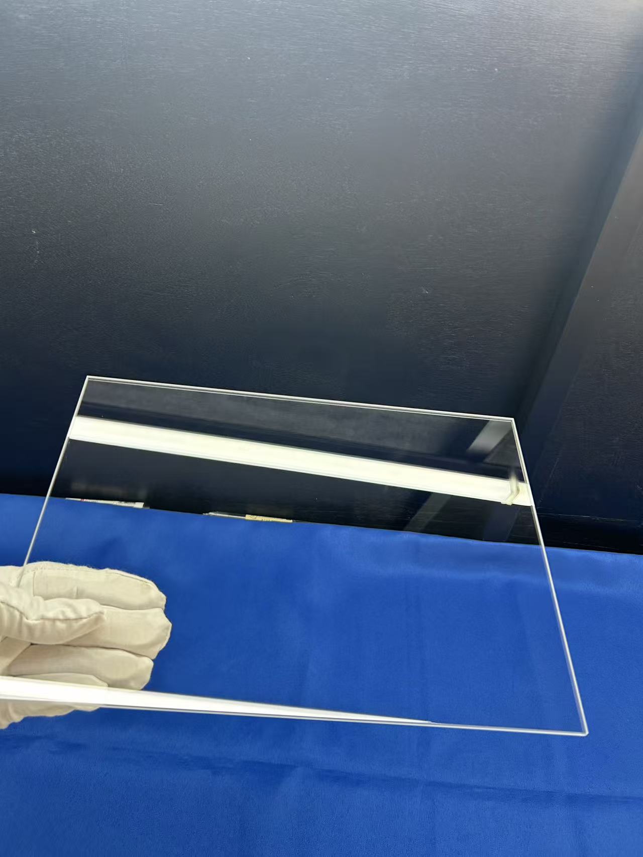 Custom Polished  Purity Transparent Square  Quartz Glass  Clear Plate 4mm Thick for Optical Instruments Provide  Welding Cutting