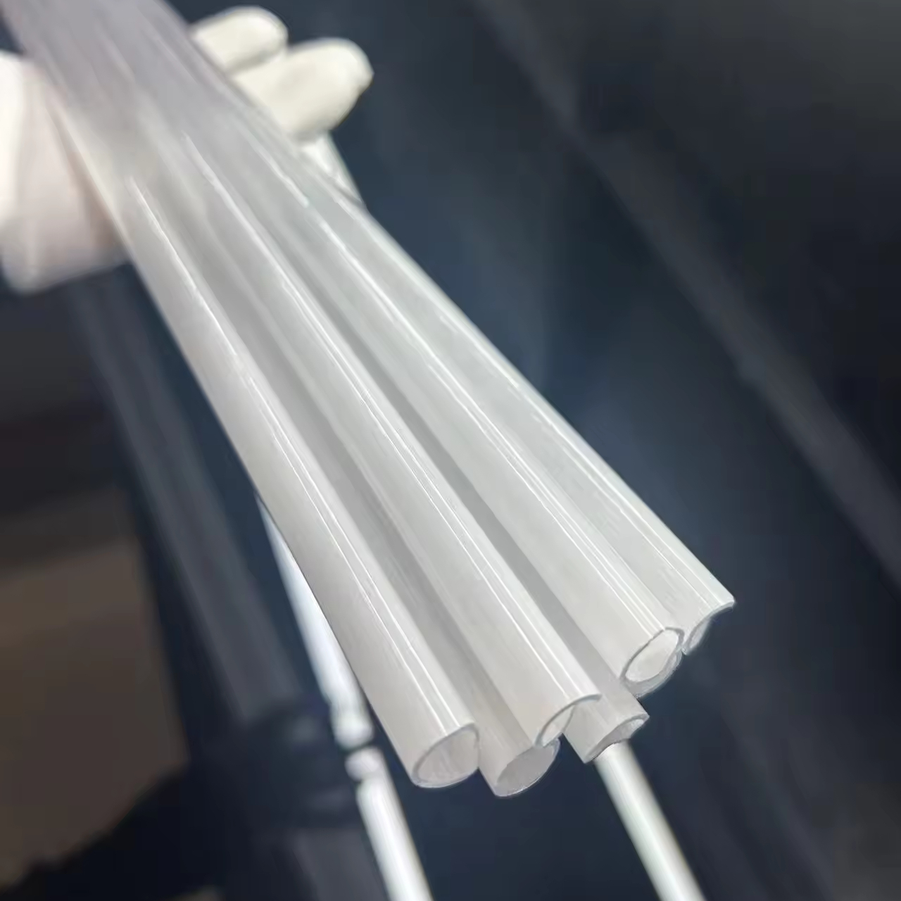 Translucent Quartz Glass Pipe Quartz Glass Sleeve Opaque Milky White Quartz Glass Tube