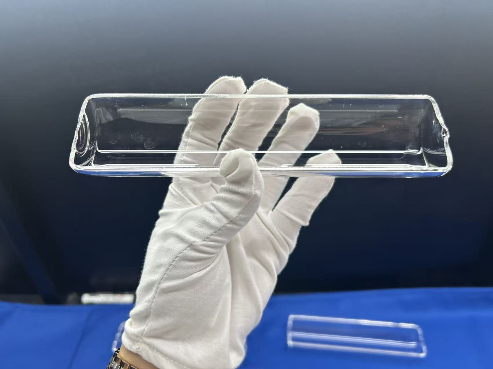 Customized Clear Fused Silica Quartz Boat Polished Clear Quartz Wafer Carrier