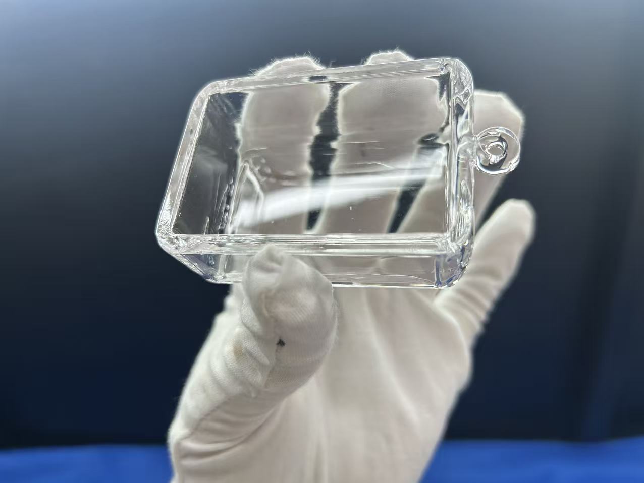 Quartz Tank